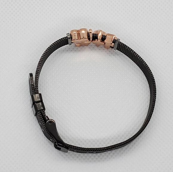 5⭐ rated💗 Black/Rose Gold Family Themed Bracelet - Picture 5 of 7